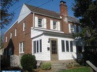 339 Lakeview Ave, Drexel Hill, PA 19026
