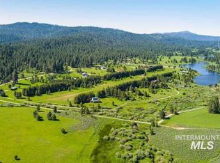 678 High Valley Rd, Cascade, ID 83611