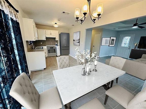 4th image of 2901 Langer Dr