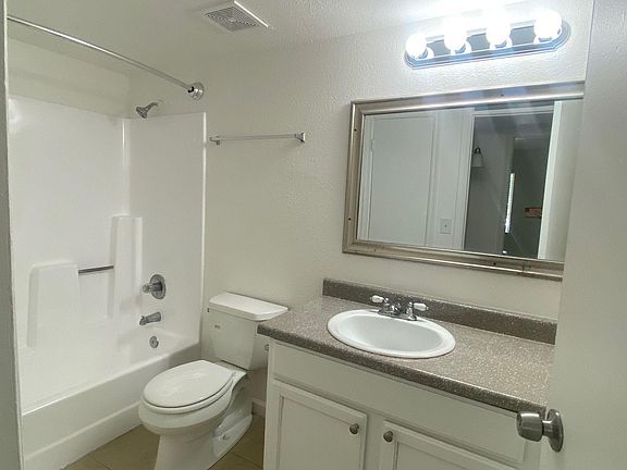 5th image of 1925 E Hayden Ln #203