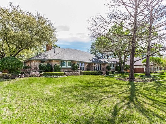 4th image of 3805 Oakbriar Ln
