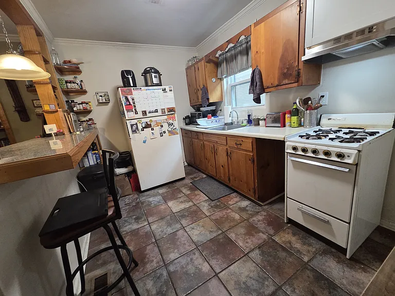 1025 Greenwood Ave NE #7 — Photo 10