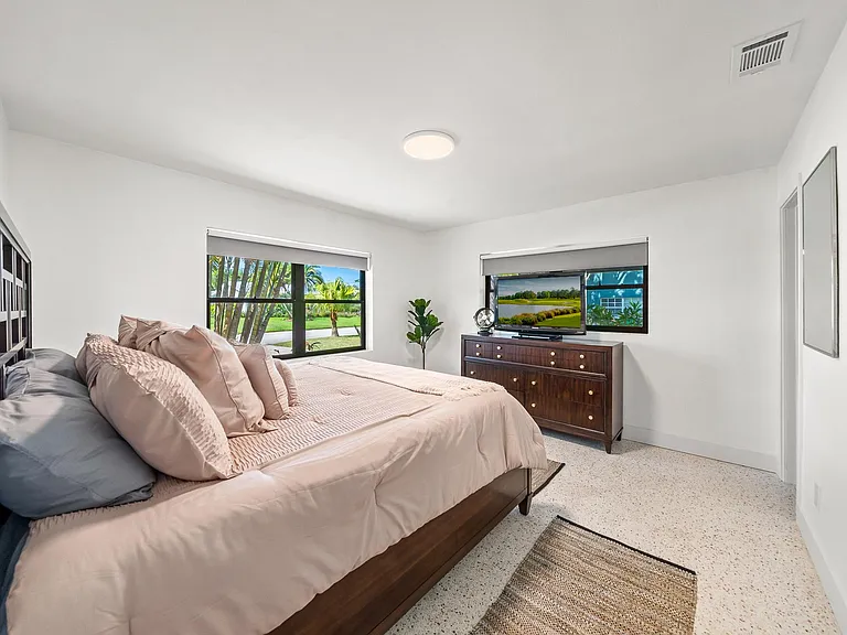408 Niblick St — Photo 17