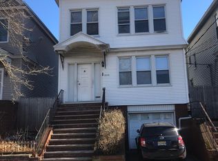 832 Kennedy Blvd, Bayonne, NJ 07002