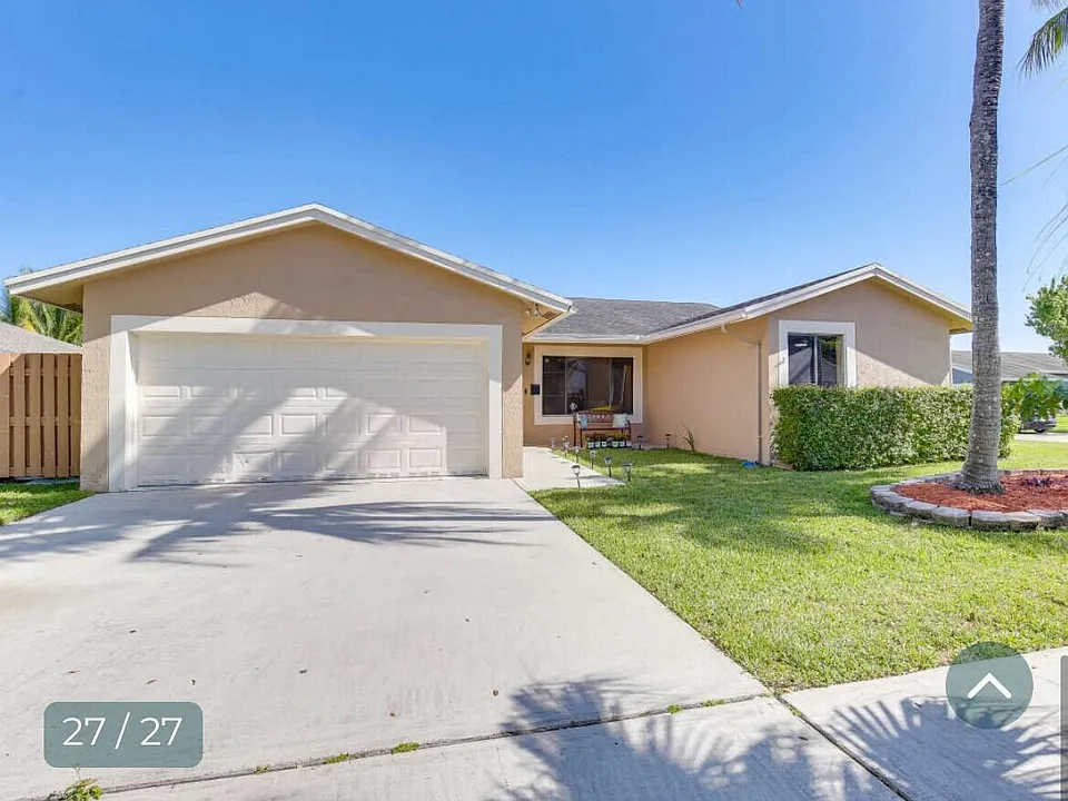 9957 NW 52nd St
