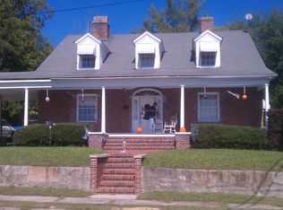 104 E Franklin St, Louisburg, NC 27549