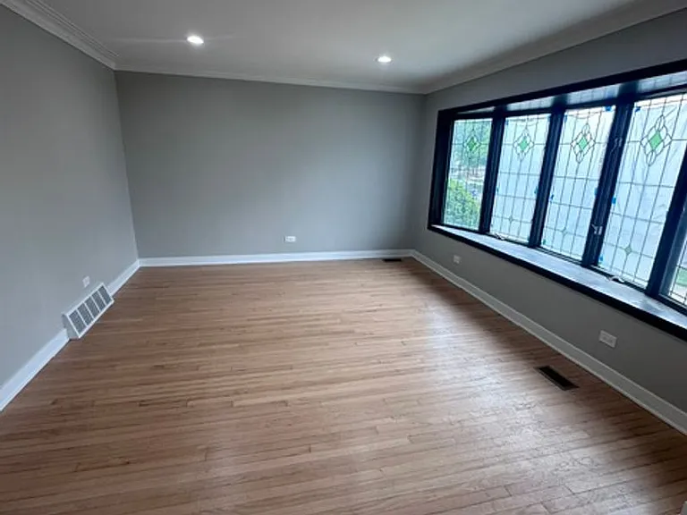 6009 S Kolin Ave — Photo 7
