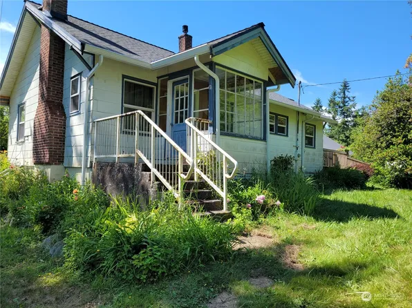 5121 Everson Goshen Road, Bellingham, WA 98226