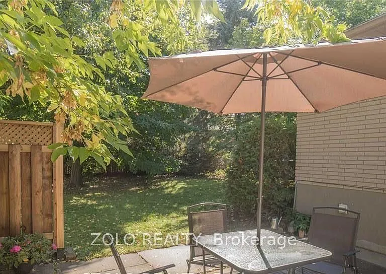 3 Highcroft Rd — Photo 2
