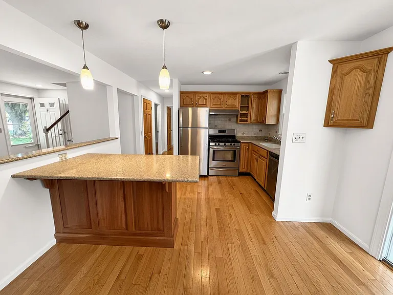 5 Barton Ln — Photo 13