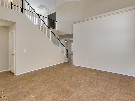 5th image of 10983 W Sheridan St