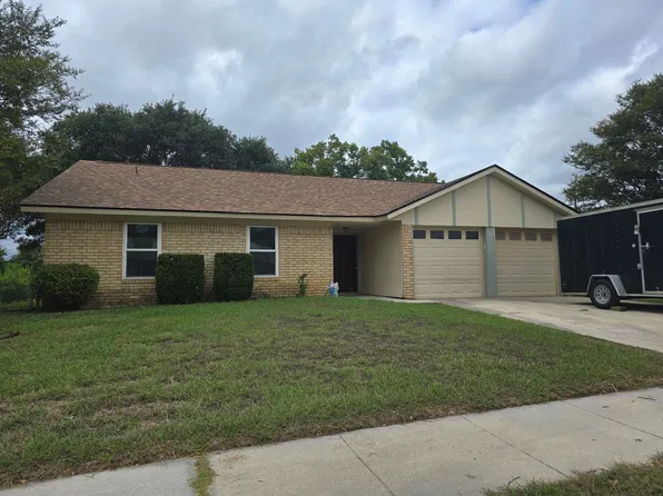 112 E Hogan Dr, Copperas Cove, TX 76522