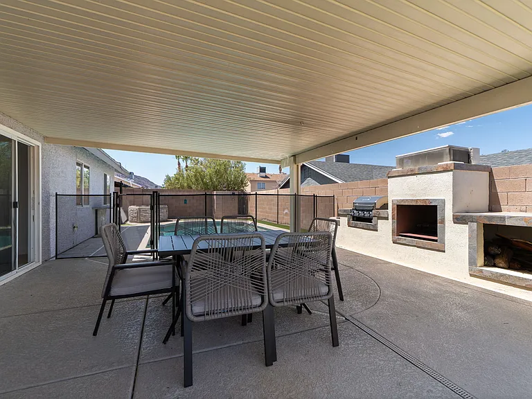 329 Wintercress Dr — Photo 34