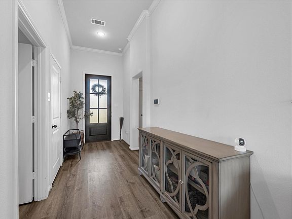 4th image of 15606 Baronial Castle Dr