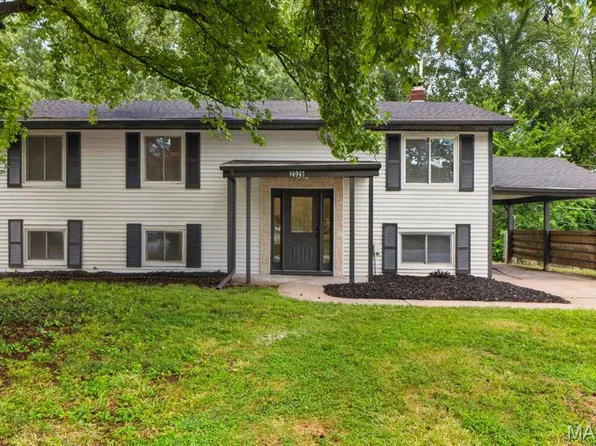 2026 Dawson Dr, Saint Charles, MO 63301
