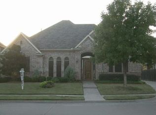 3213 Bear Creek Dr, Hurst, TX 76054