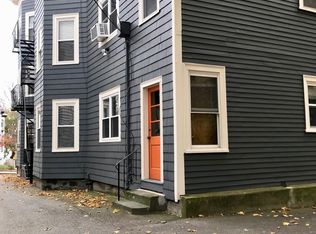 106 Thurston St APT 12, Somerville, MA 02145