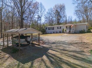 310 Najobe Point Rd, Clarksville, VA 23927