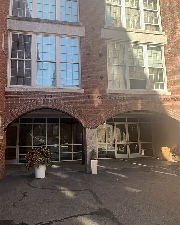 1st image of 130 John St Unit 250