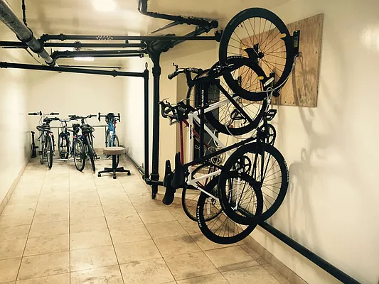 Rented by Metropolis Real Estate of Manhattan | media 50