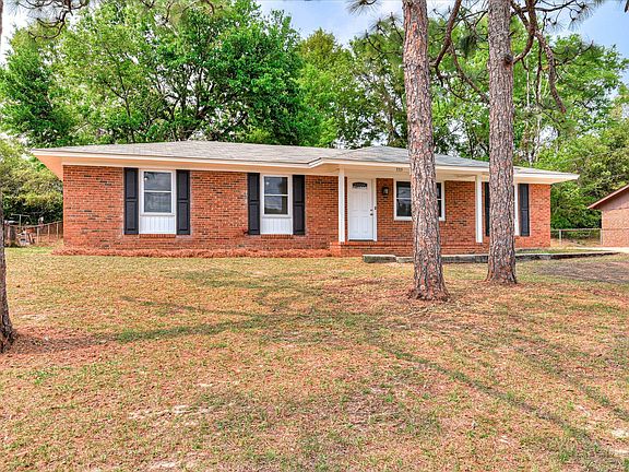 4th image of 3315 Hillis Road