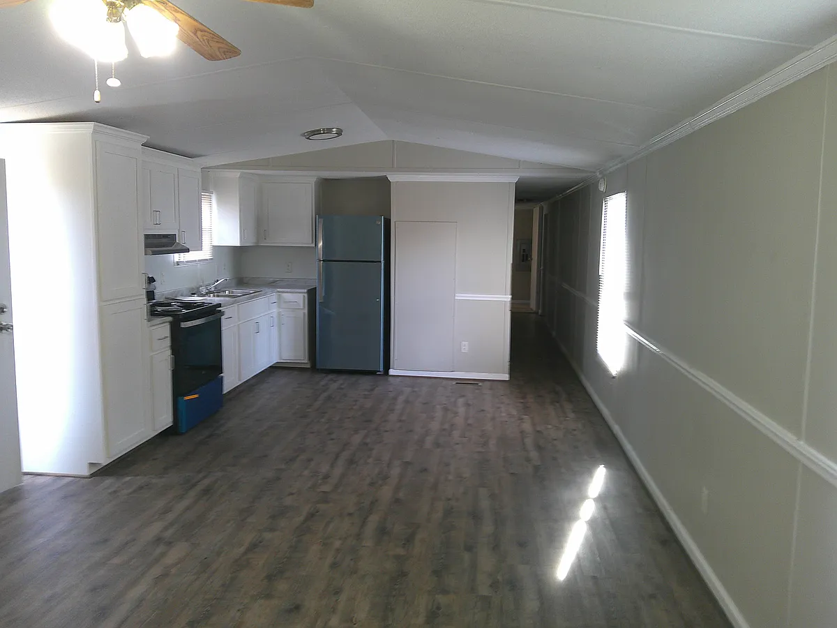 Building Photo - 8355 Lee Road 390 #9