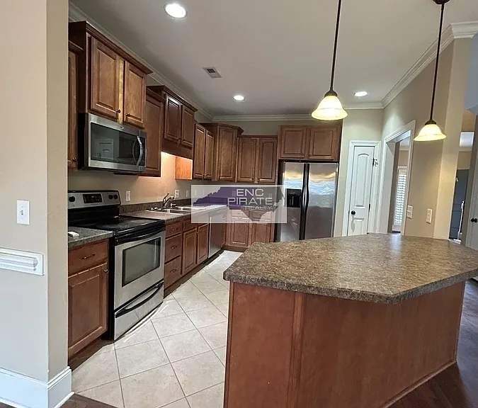 1629 Brook Hollow Dr #A — Photo 7