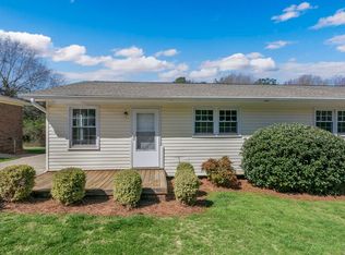 95B Montague Rd, Greenville, SC 29617