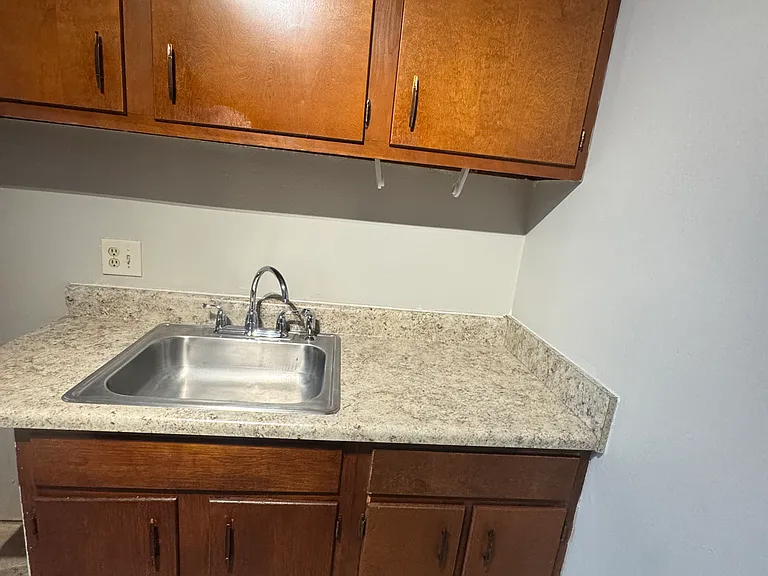 680 Sharp Ln #116 — Photo 7
