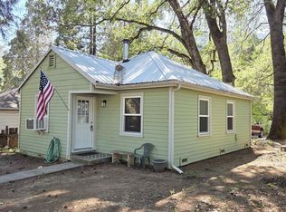 4511 Gleaves Ave, Dunsmuir, CA 96025