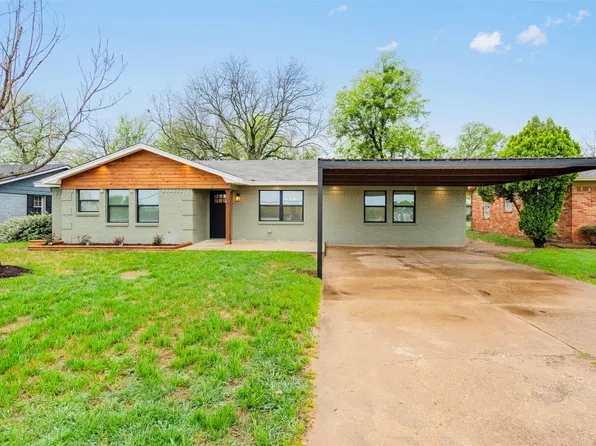 504 N Main St, McGregor, TX 76657