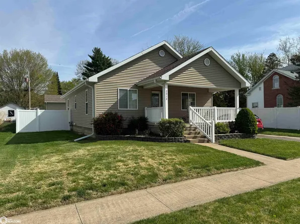2015 Avenue F, Fort Madison, IA 52627