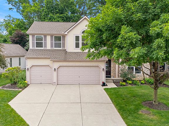 5th image of 232 Kingsmeadow Ln