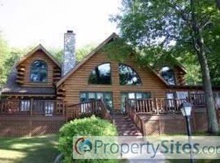 786 Chippewa Beach Rd, Indian River, MI 49749
