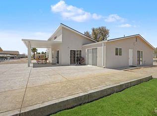 24929 Millux Rd, Arvin, CA 93203