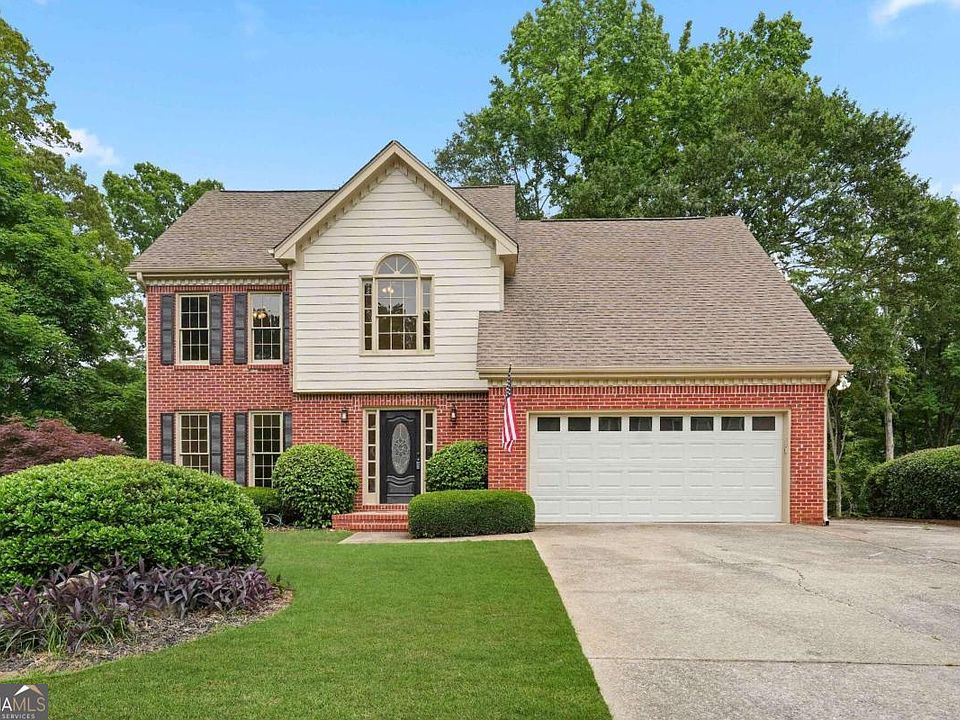 1st image of 150 Channings Lake Dr