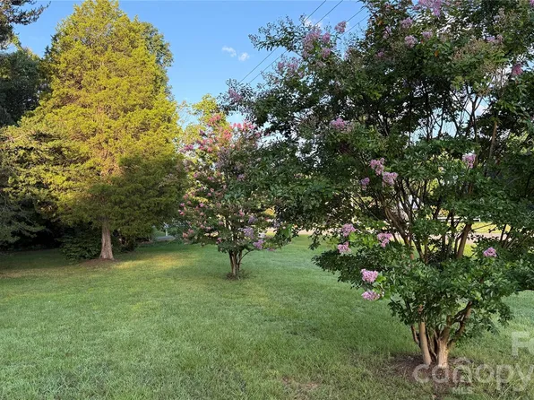 4584 E State Highway 150, Lincolnton, NC 28092