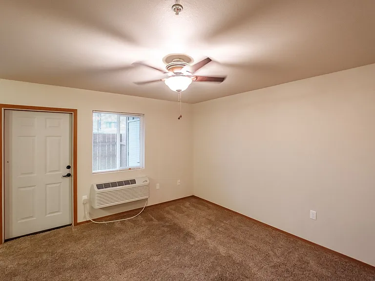 Lafayette Place Apartments — Photo 91