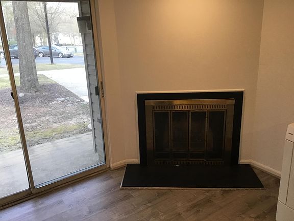 Wood fireplace