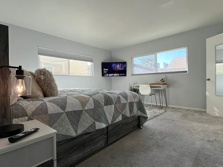 39 Catamaran St #4 — Photo 16