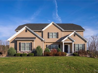 9 Aaron Trl, Orchard Park, NY, 14127