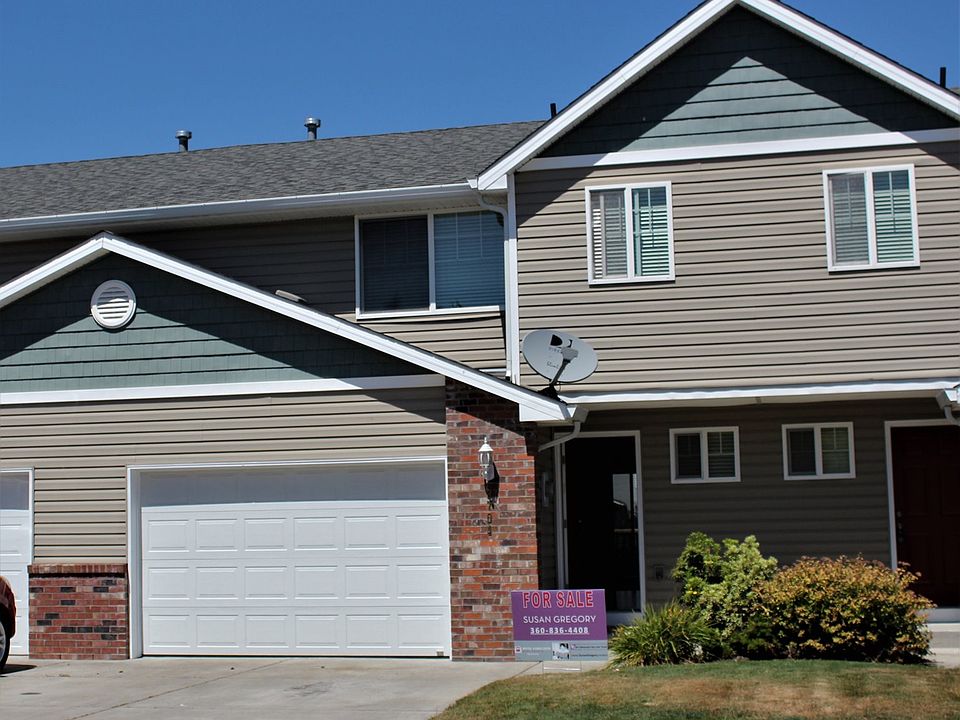 1st image of 3704 NE 81st St