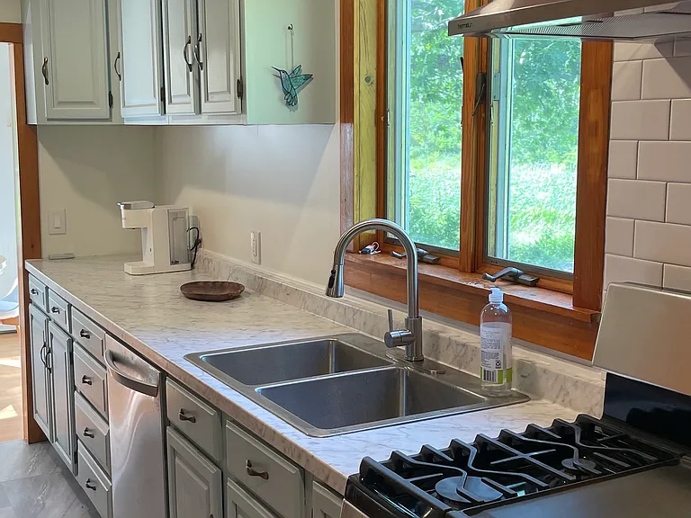 6 Old Wildes Farm Rd — Photo 8