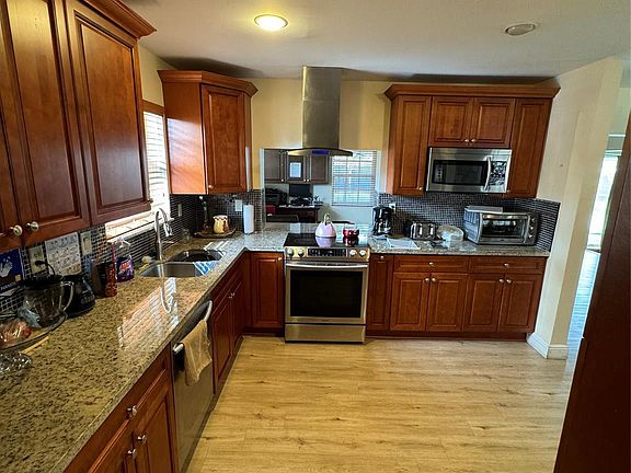 4th image of 4809 NW 9th Street