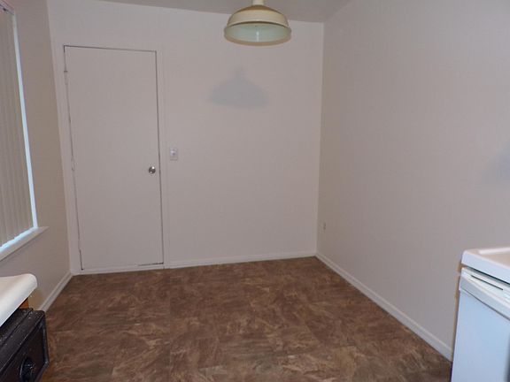 4th image of 3516 Heritage Pkwy #31