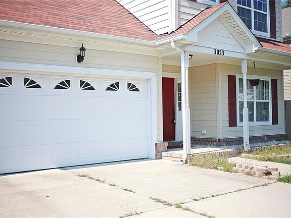 2nd image of 3023 Blossom Ct