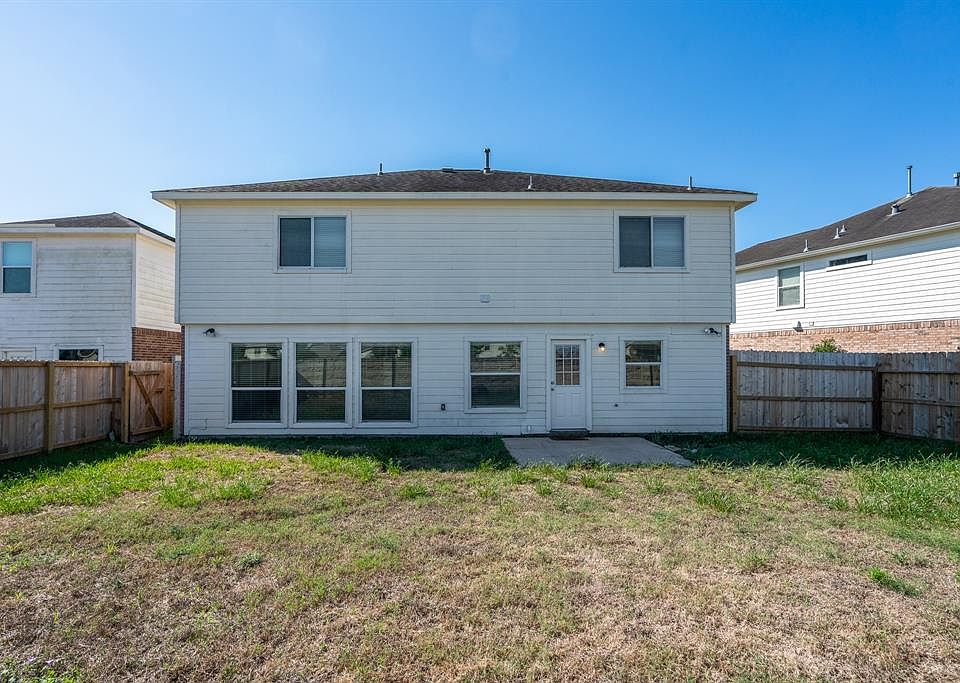 1st image of 3407 Bakerswood Dr