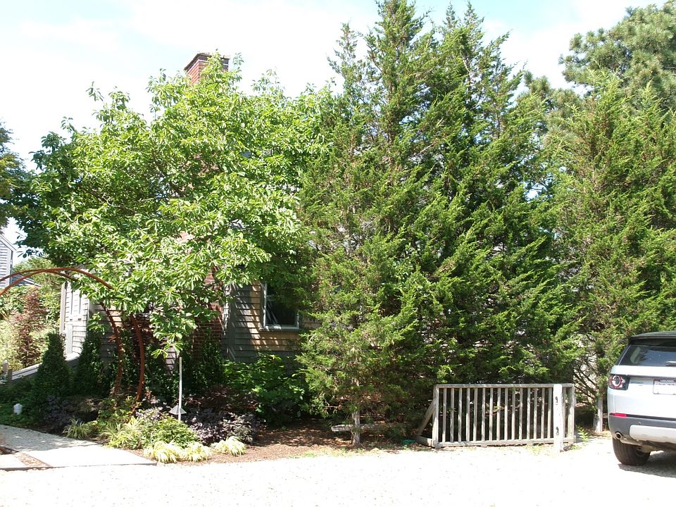 1st image of 49 Fairgrounds Rd