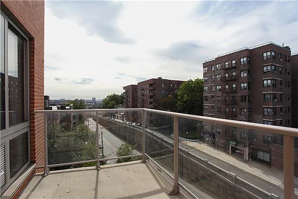 Rented by Exclusive Properties Sotheby's International Realty | media 42