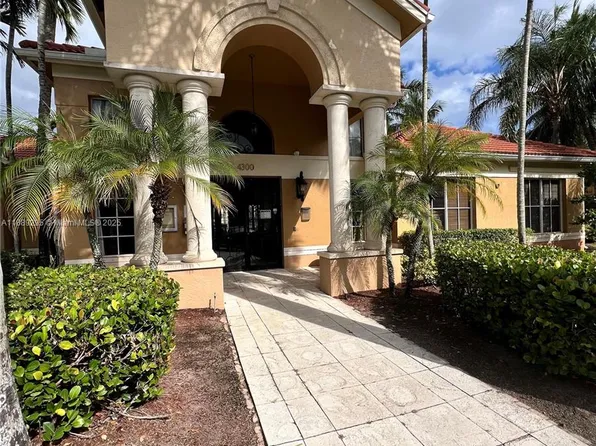 4171 San Marino Blvd APT 203, West Palm Beach, FL 33409